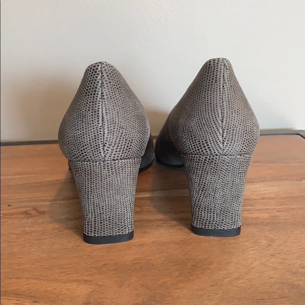 Stuart Weitzman Gray Textured Block Heels - image 4